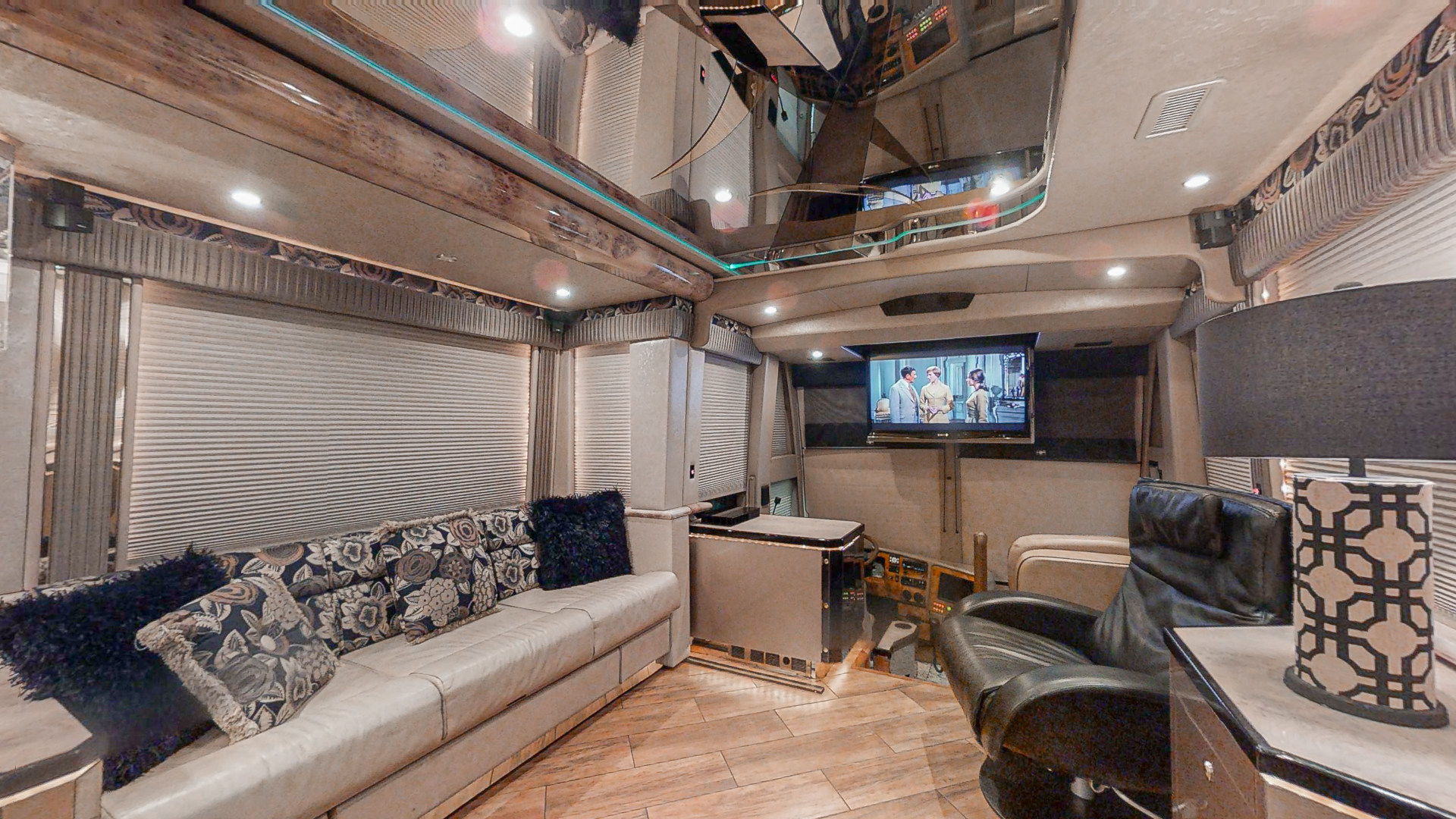 prevost interior upgrade 8